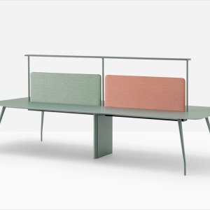 Office workstation Rizz by Pedrali with white solid laminate top and aluminium legs
