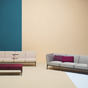 The 60 degree curved module of Social, supplied without a backrest