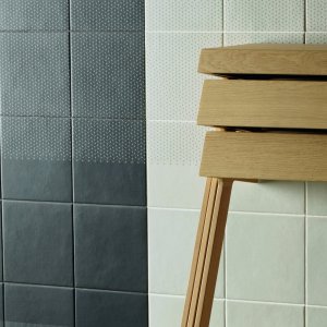 Tape by Mutina Zigzag Blue pattern in glazed stoneware