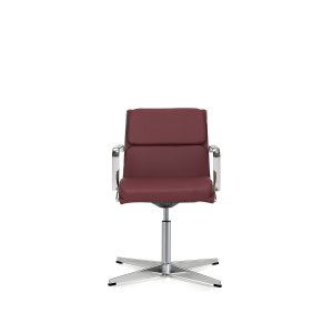 Leggera five-star base in polished aluminium on castors under The Season