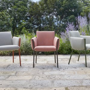 Tubular steel frame of the Brezza design chair by S•CAB