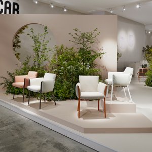 Ø 25 mm powder coated frame of the Brezza chair