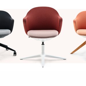 se:flair swivel chair by Sedus with fir green membrane back and black five-star base