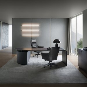 Siena executive desk by i4Mariani with Macassar ebony top and black saddle leather leg