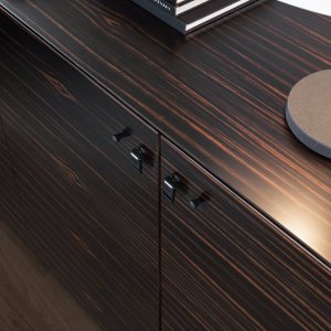 Home office version of Siena with a 140 centimetre top