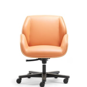 Sculpted backrest of the Suoni seat