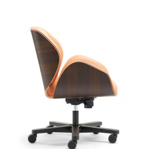 Polished aluminium base of the executive chair Suoni