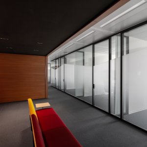 Complete office floor divided with the Tecno W80 system