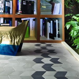 Knit texture of a Tex tile in Brown under raking light
