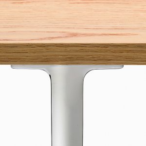 Toa Folding Screen on a desk, folded into a U