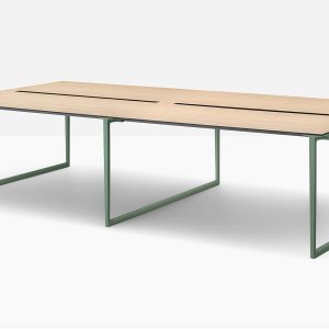 Conference tables Toa with polished aluminium frame in a meeting room