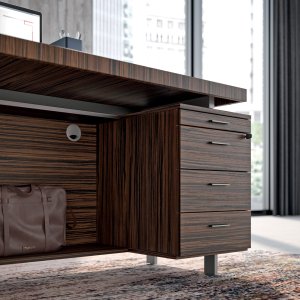 Left-hand composition of the Quadrifoglio X9 desk in American walnut