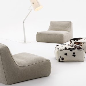 Zoe lounge armchair by Verzelloni