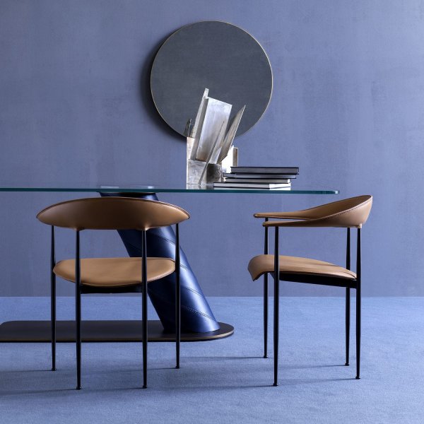 Fasem full-grain leather armchair in a London study