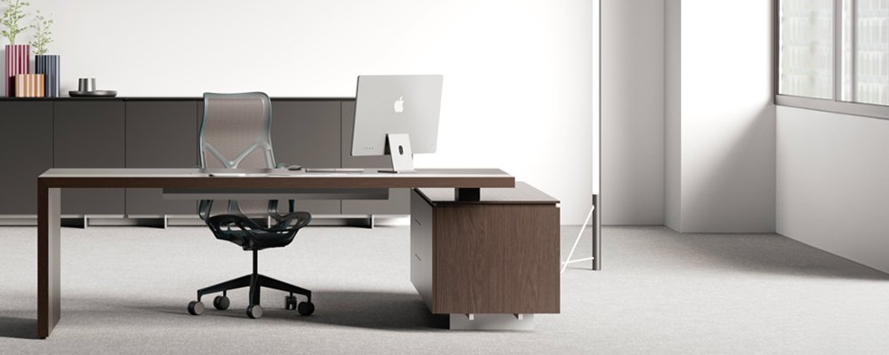 Desk with return and credenza