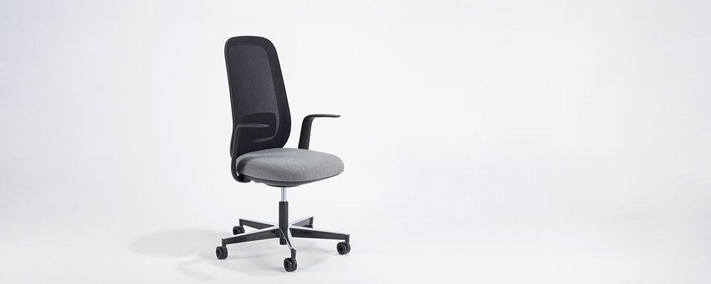 Task chair